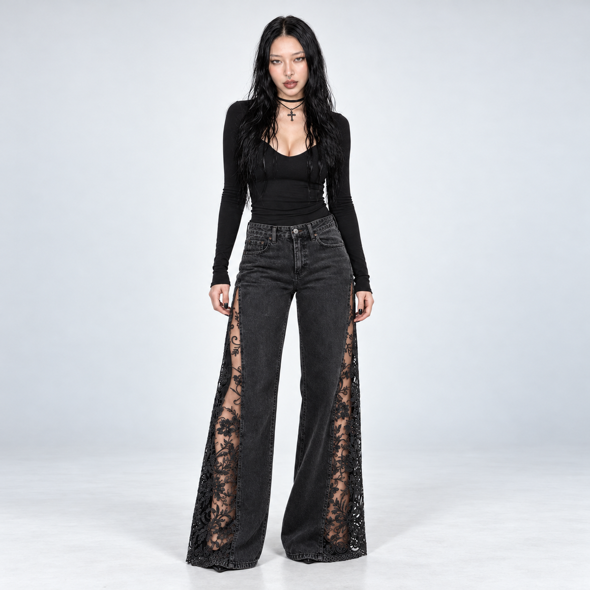 Goddess Lace Jeans in Washed Black – Gesamtlook