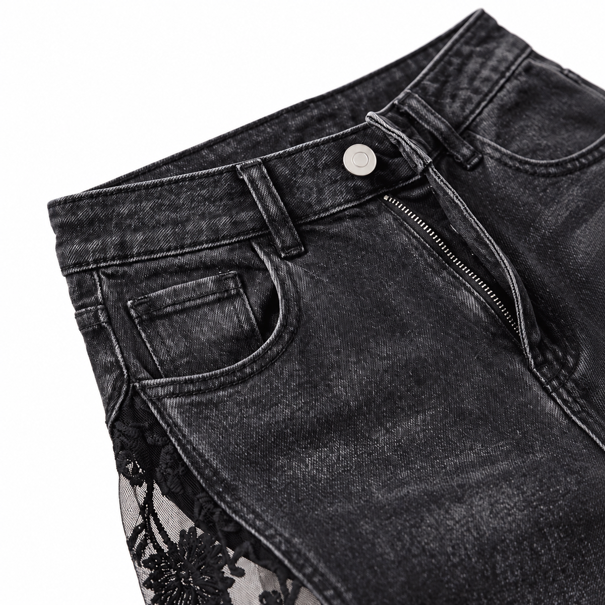 Goddess Lace Jeans in Washed Black – Bund und Spitze im Detail